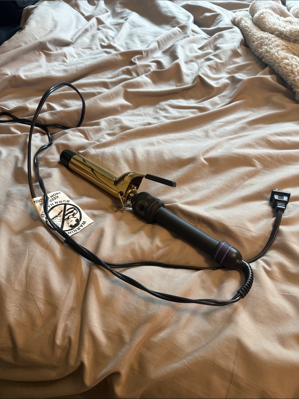 Hot Tools Gold and Black Curling Iron